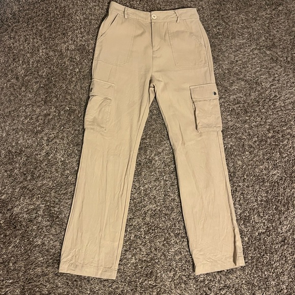 Princess Polly khaki cargo pants with silver buttons - Picture 1 of 4